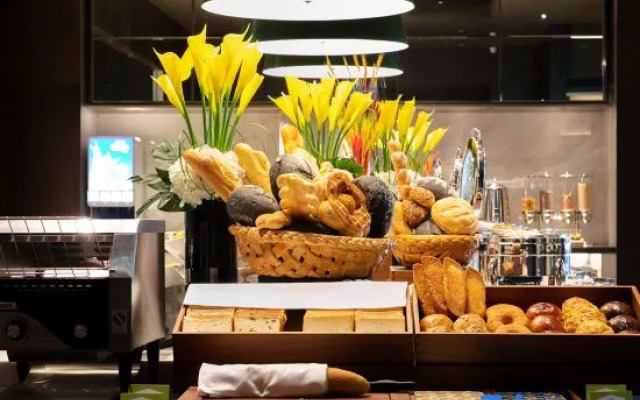 Hampton by Hilton Wuhan Qiaokou Gutian
