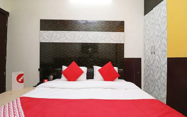 OYO 24172 Hotel Jp Heights