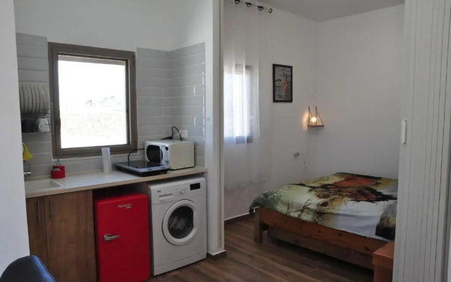 Vastu Dead Sea apartment