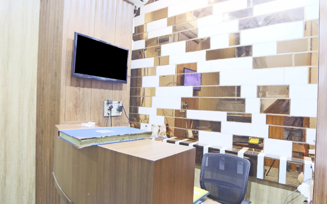 Hotel O New Raj Kamal