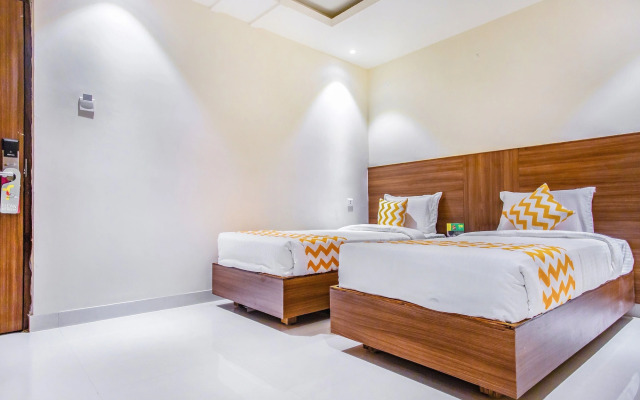 Fabhotel Rr Grand
