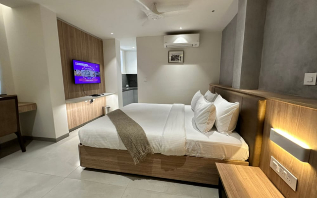 32 Urban by Akoya Hotels - Gachibowli, West Hyderabad