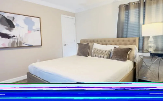 Charming two themed bedrooms townhome near Disney
