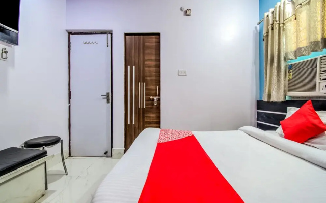 Rp Palace By OYO Rooms