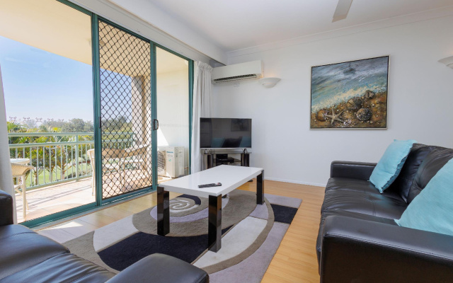 Currumbin Sands Holiday Apartments