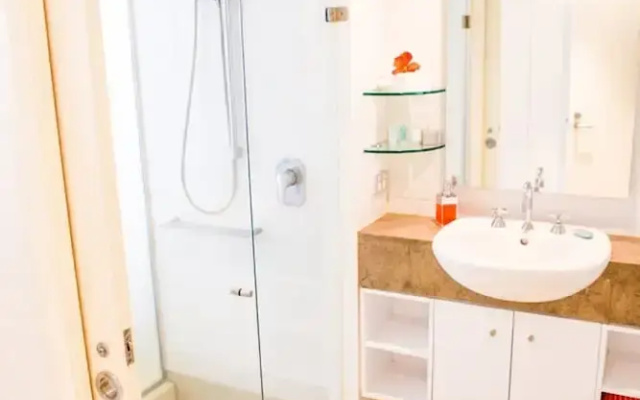 5313 Coral Suite The Beach Club