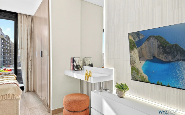 WYZ RENT|Unique Studio in Azizi Riviera