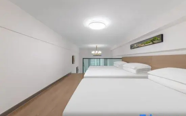 Taiyuan Huguang Yijing LOFT E-sports Homestay