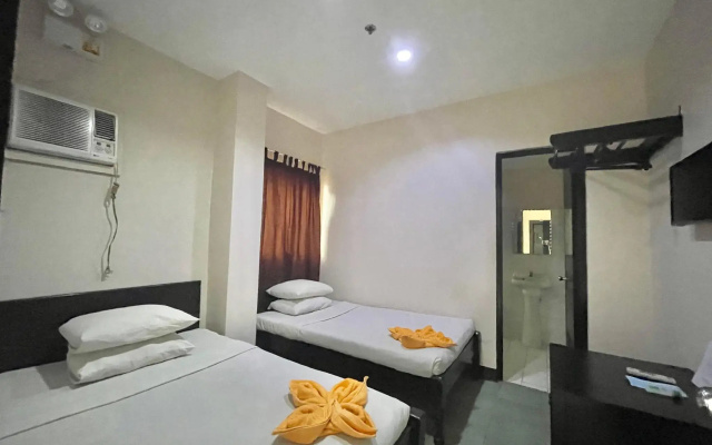 Boracay Travelodge Beach Resort