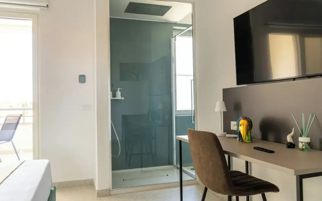 Floral Apartment