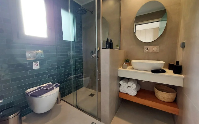 Elea Suites Adelianos Kampos