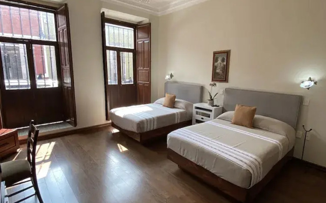 Cantera Real Hotel