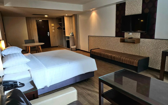 Dynasty Grande Hotel