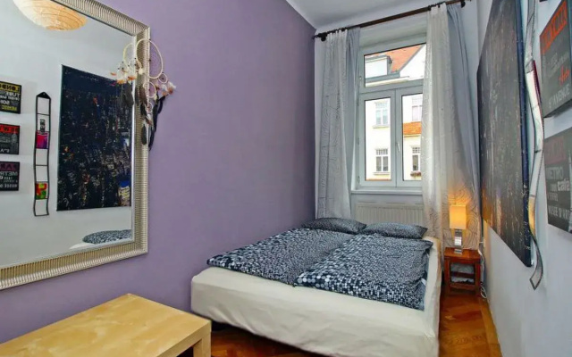 Apartment Tichy Vienna / 10. District