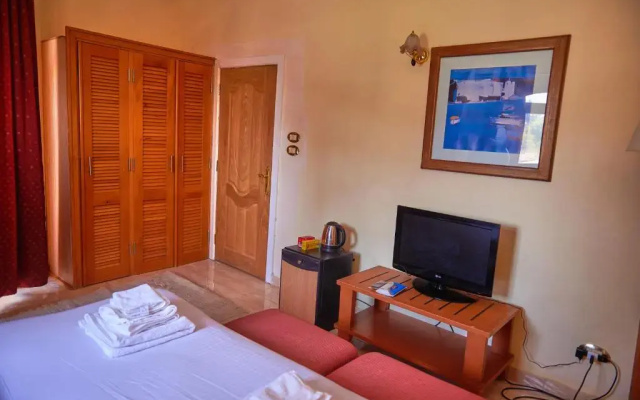 Sweet Rooms