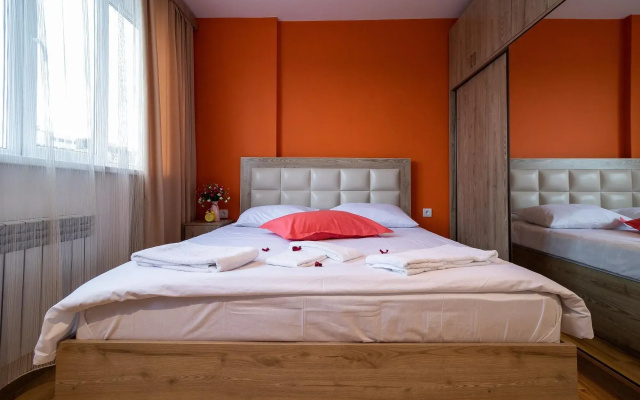 Stay Inn (Стей Инн) на проспекте Саят-Новы 33