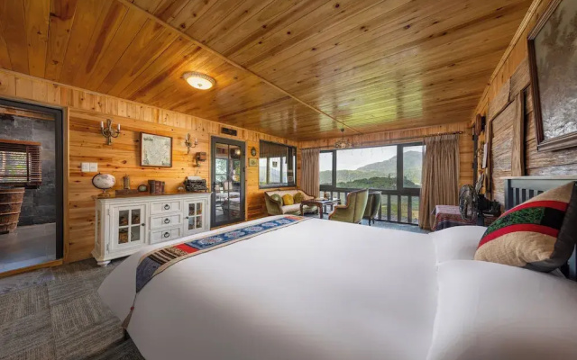 Ta Phin Cottage