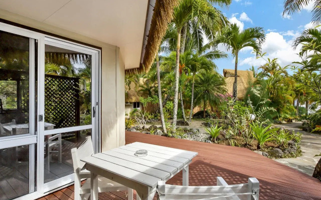 Crown Beach Resort & Spa