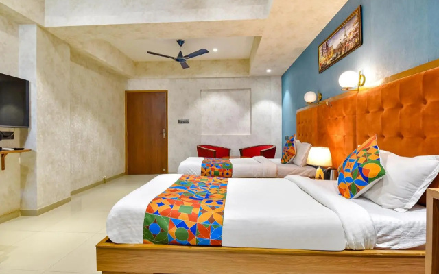 FabHotel Siddharth Corporate