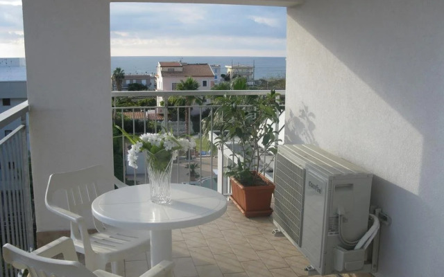Hotel Marecharo
