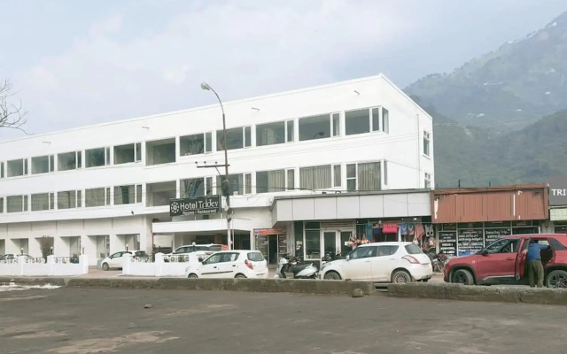Oyo 76836 Hotel Meridian