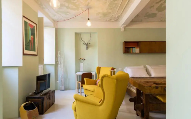 Duomo Luxury Suite - by Myhomeincomo