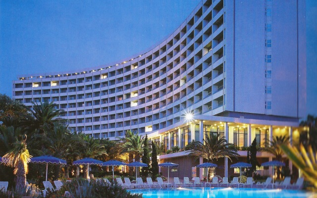 Отель Akti Imperial Deluxe Spa & Resort вид на фасад
