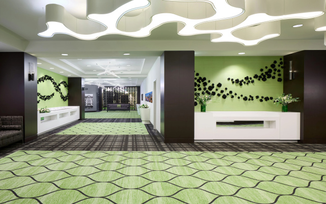 DoubleTree by Hilton Montreal