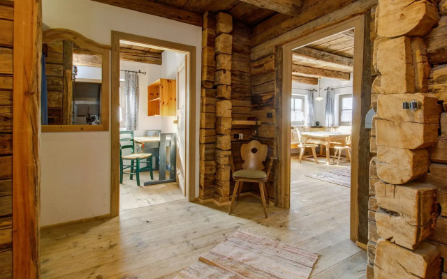 Chalet on Zettersfeld With Dolomite Views