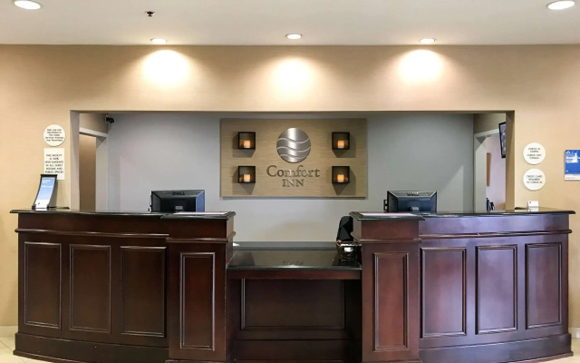Comfort Inn Louisville Southwest