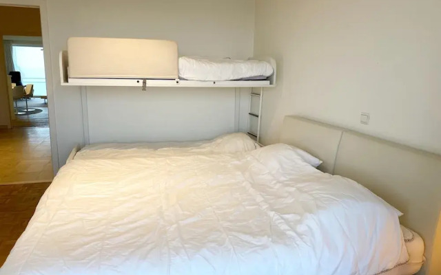 Apartment Nieuwpoort Near Sandy Beaches