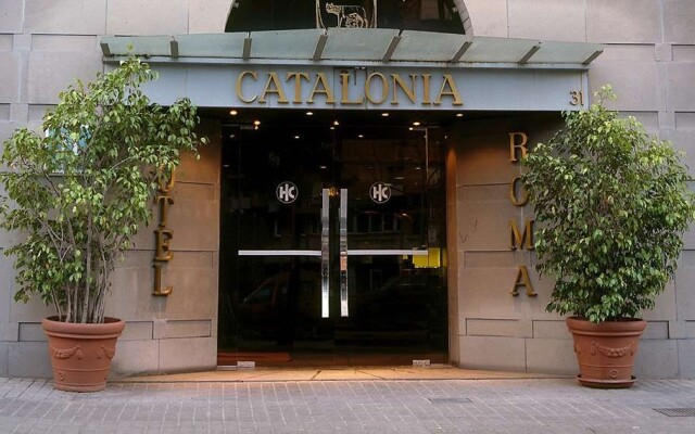 Отель Catalonia Roma вид на фасад