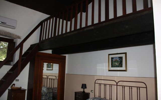 Отель Azienda Agrituristica Le Puzelle Санта Северина комната для гостей