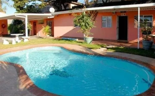 Lodge LVeeze