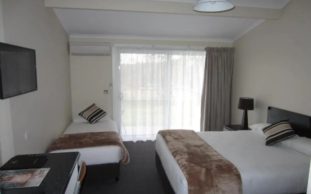Moore Park Inn