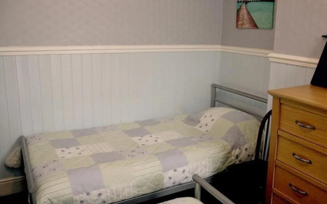 Devon View Guesthouse Swansea