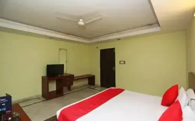The Swagat Palace by OYO Rooms