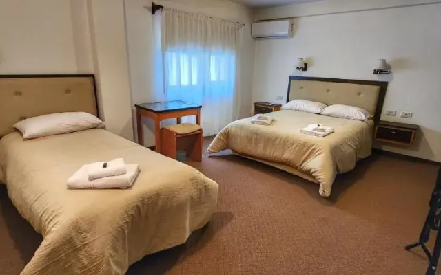 Hotel Cordillera