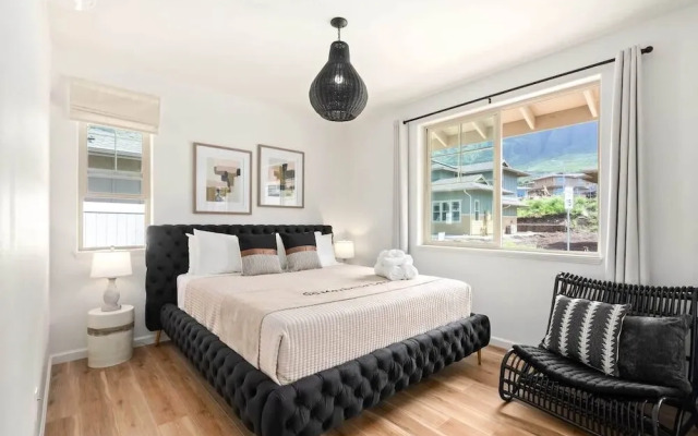 @ Marbella Lane - Mesmerizing Ocean + MT Views