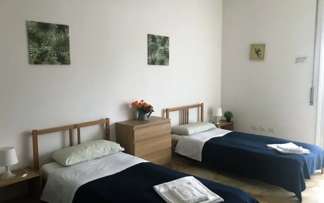 Boarding House International