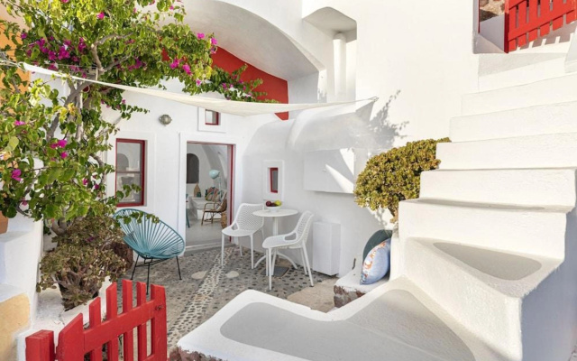MyBlue cave houses