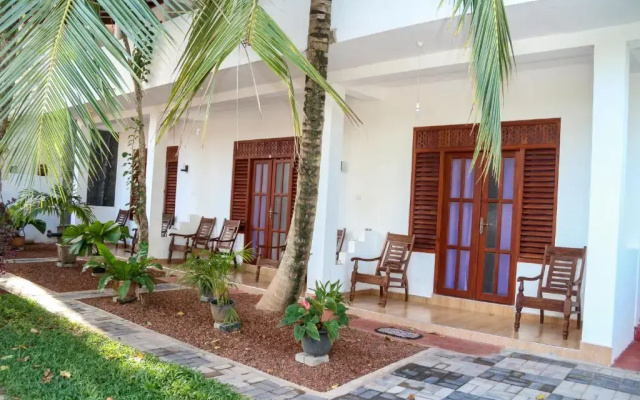 Tithira Guest House