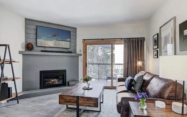 Mountainwood 301 2 Bedrooms 2 Bathrooms Condo