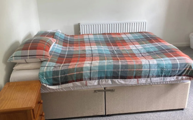Beautiful 2-bed Apartment