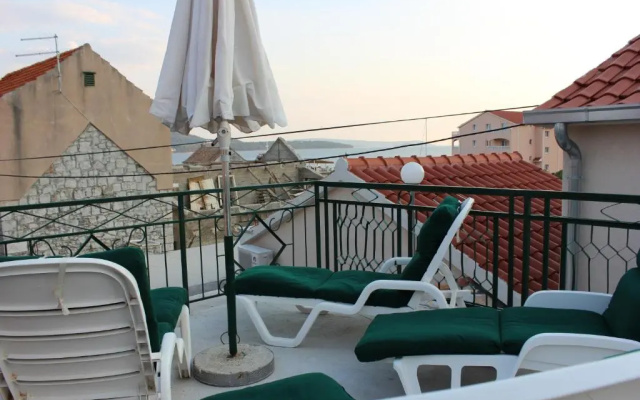 Holiday Home Listeši