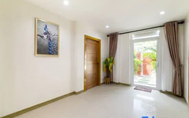 Pattaya Private 4-Bedrooms, 5-Bathrooms Pool Villa