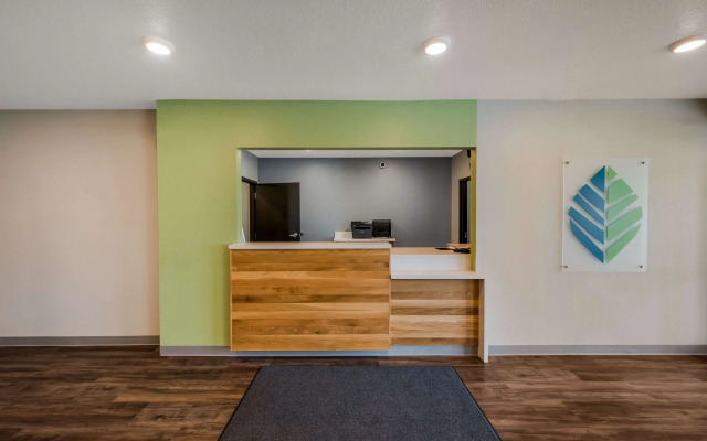Woodspring Suites West Palm Beach