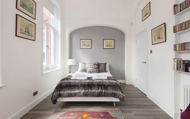 Luxurious Hampstead Home with Gorgeous Garden