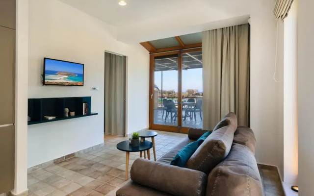 Xenios Dias Apartments