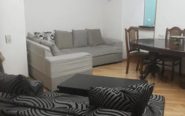 Hostel Zeinabi